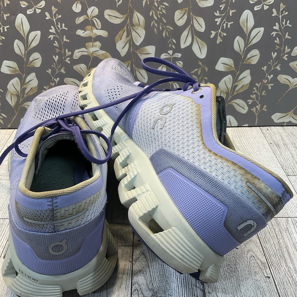 ON Women's Cloud X Running Sneaker Shoes, Lavender/Ice, 9.5 Medium US *READ* - Picture 7 of 10